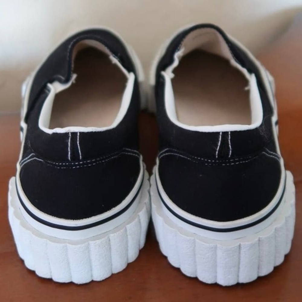 Ganryu Black Canvas Slip-On Sneakers Size 11 - Picture 6 of 6